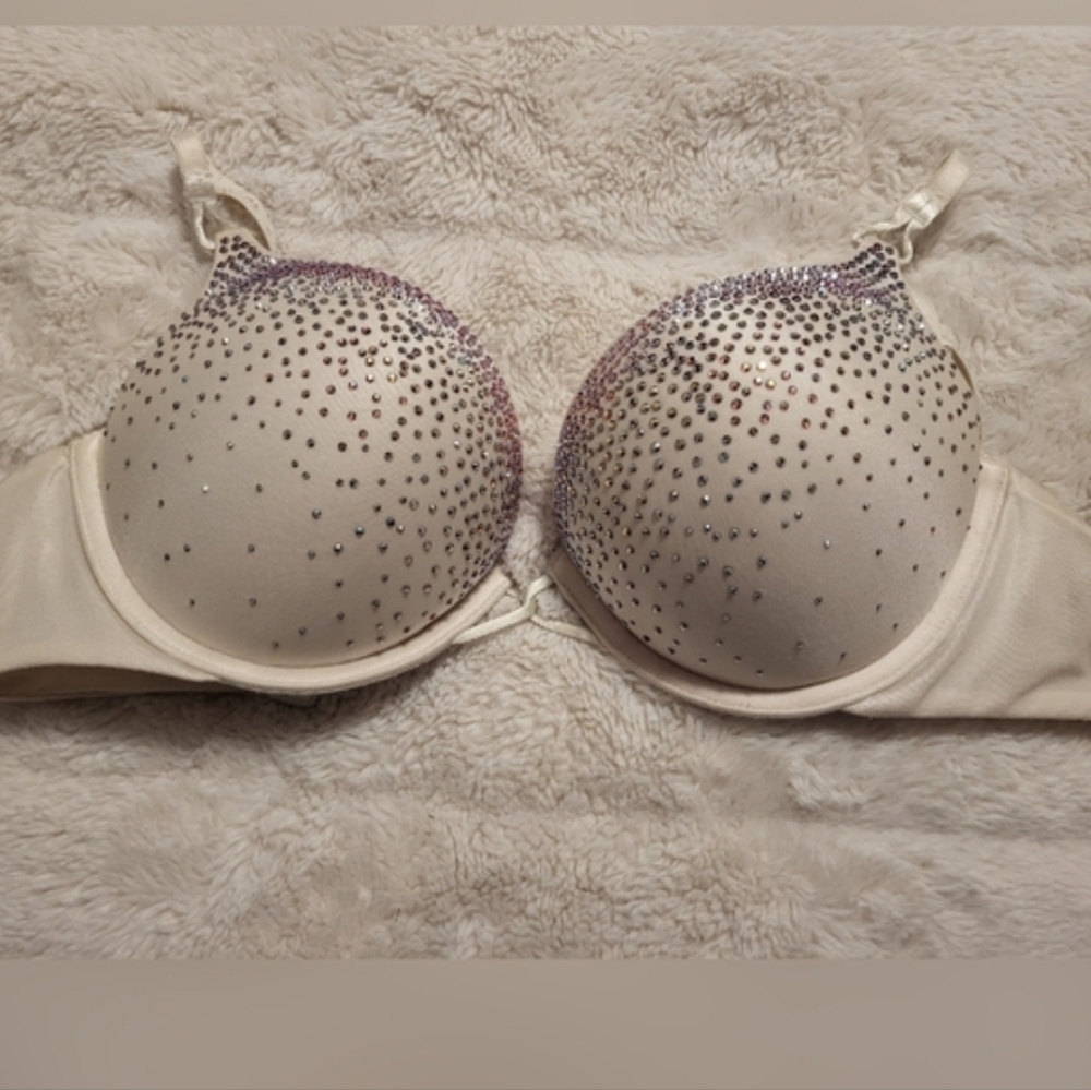 Victoria's Secret Cream Bra with Swarovski Crystals